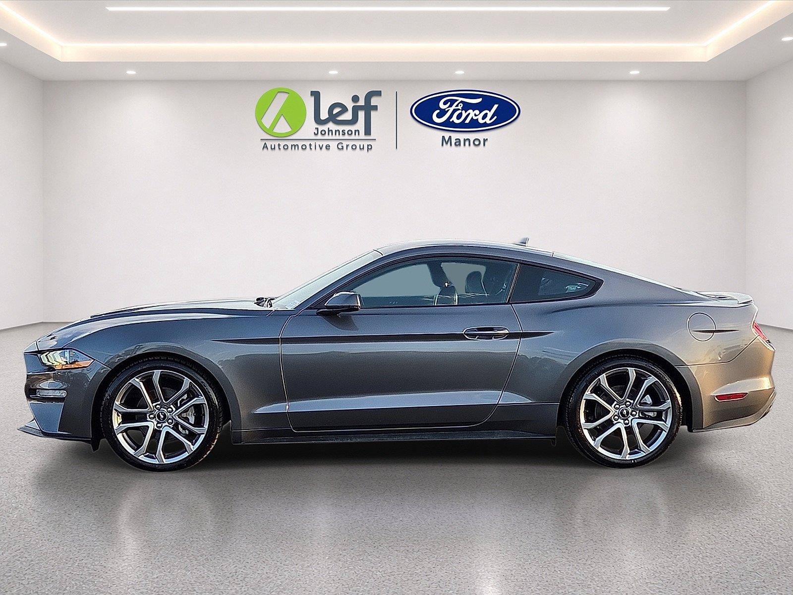 Certified 2021 Ford Mustang Coupe RWD image 4