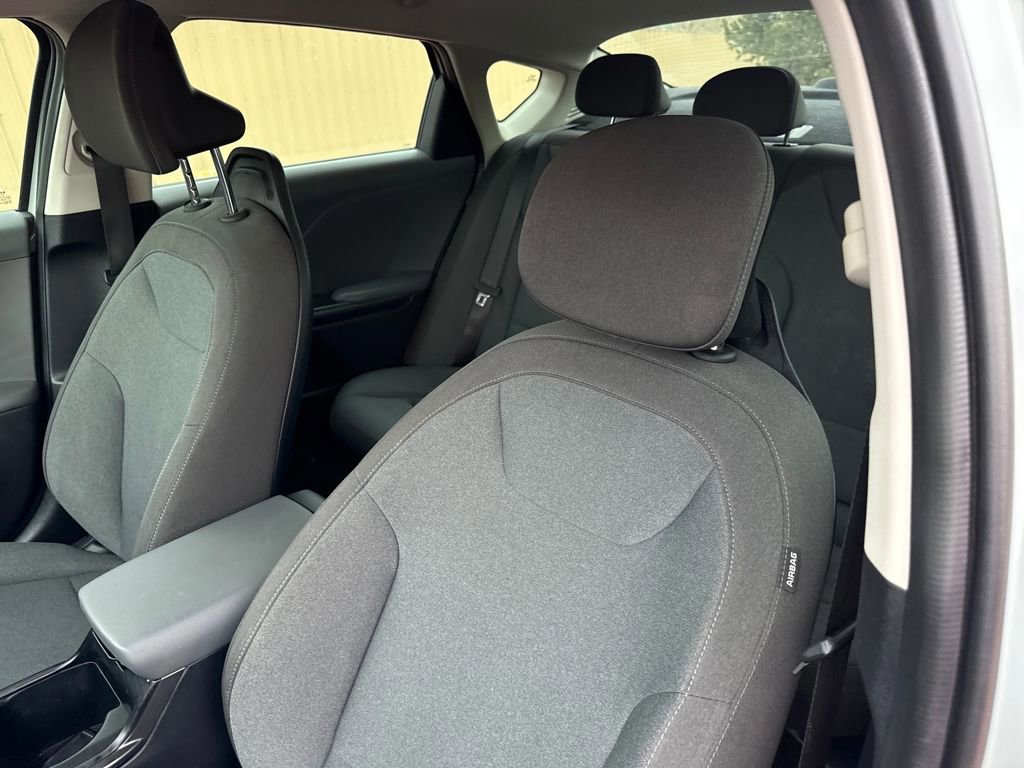 Used 2025 Kia K4 LXS image 8