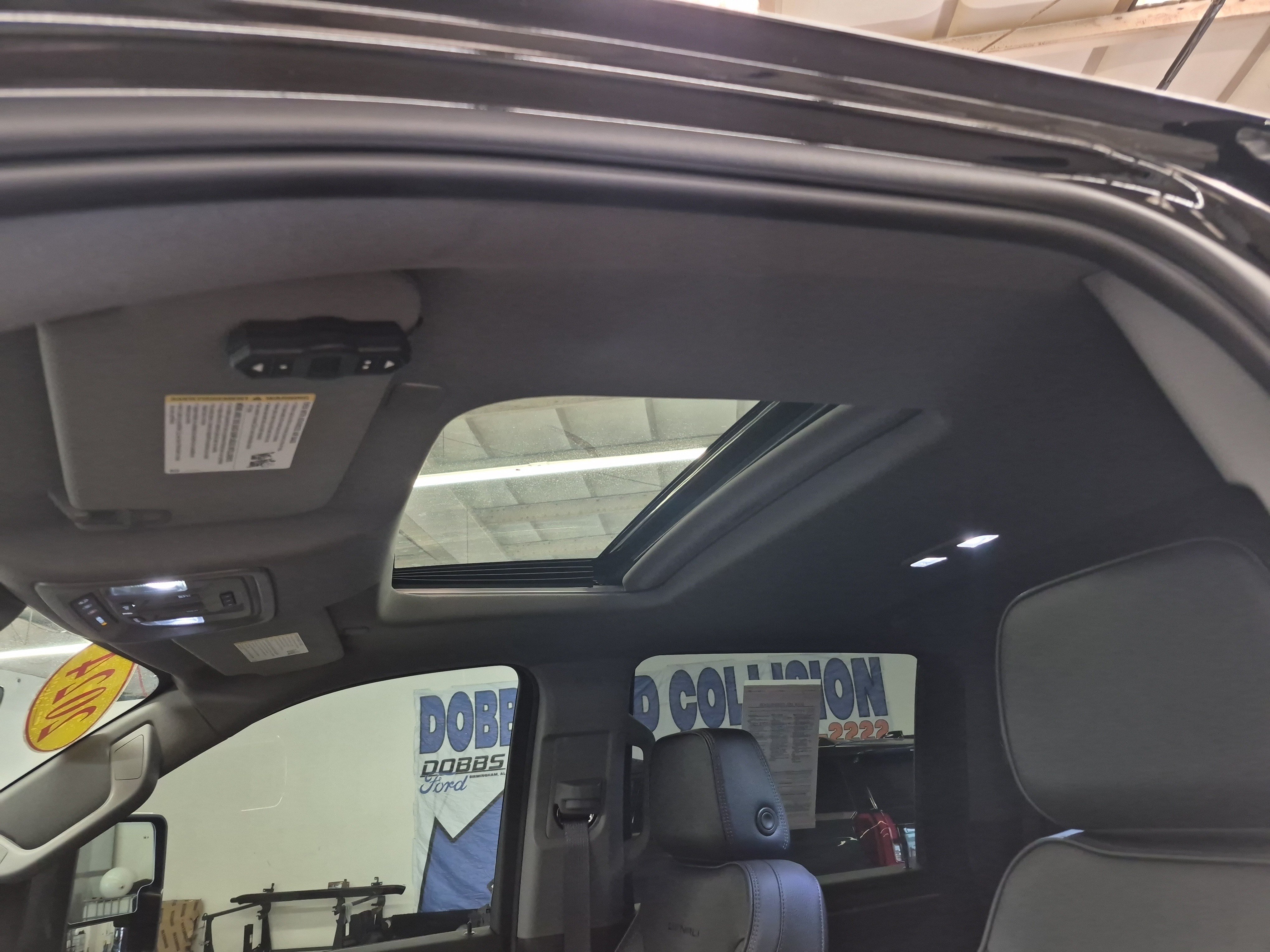 Used 2024 GMC Sierra 3500 Denali w/ Denali Reserve Package AWD/4WD image 10