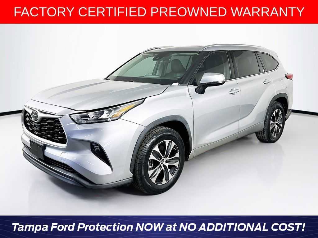Used 2020 Toyota Highlander XLE
