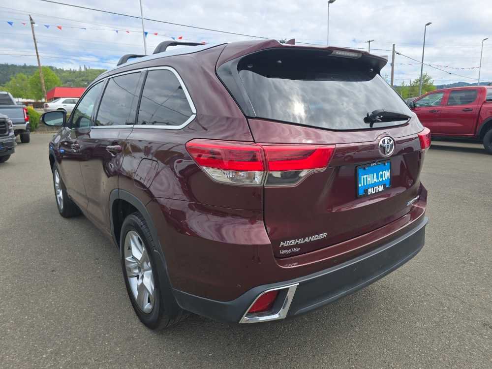 Used 2018 Toyota Highlander Limited AWD/4WD image 3