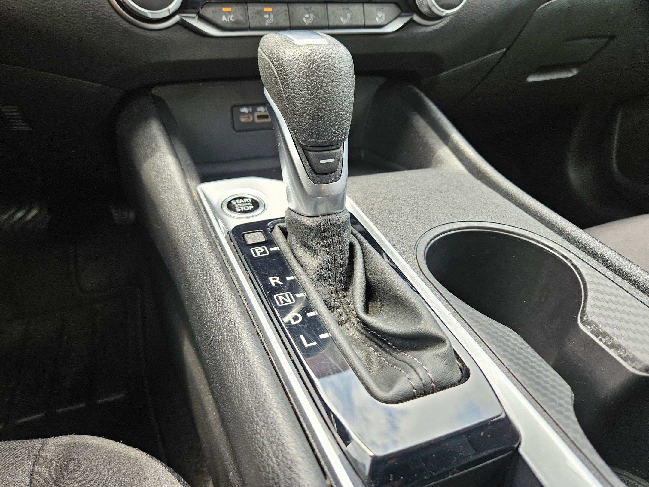 Used 2025 Nissan Altima 2.5 SV FWD image 26