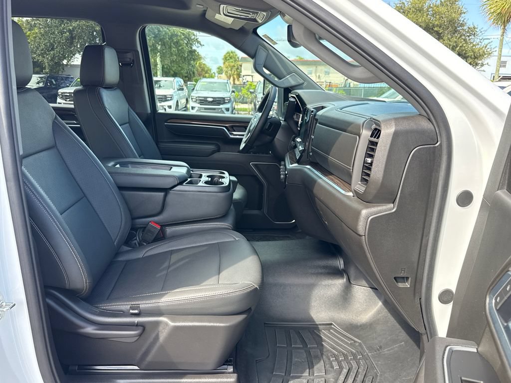 Used 2026 Chevrolet Silverado 2500 LT w/ All Star Edition AWD/4WD image 27