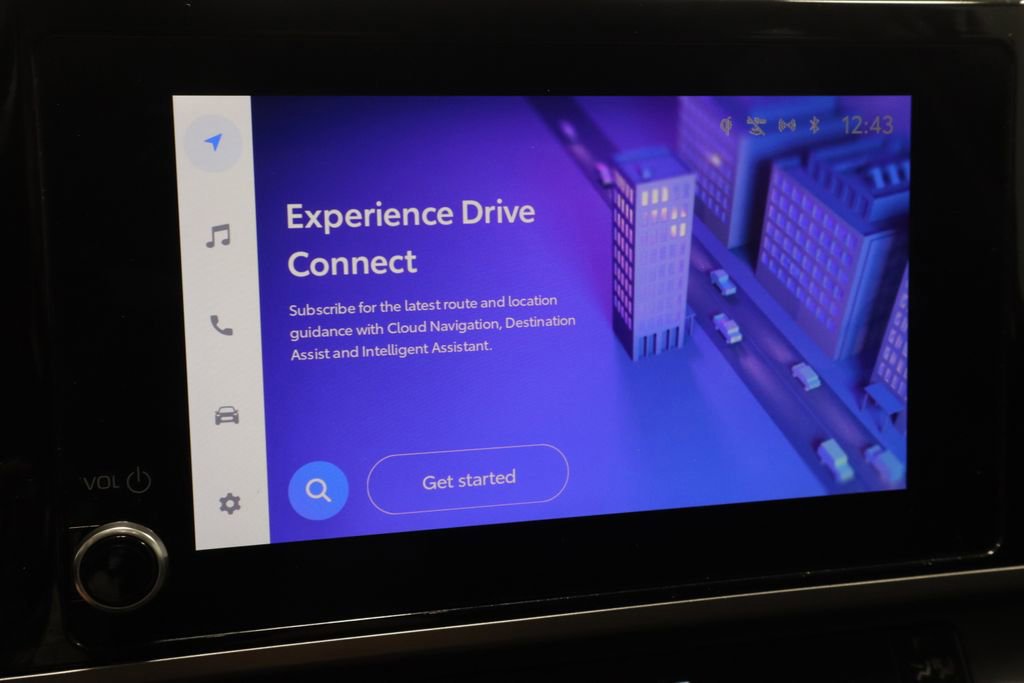 Used 2025 Toyota Camry LE FWD image 9