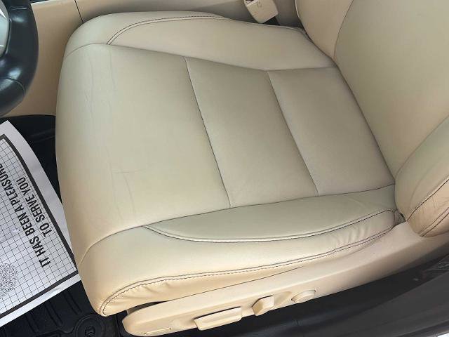 Used 2019 Toyota Highlander XLE AWD/4WD image 33