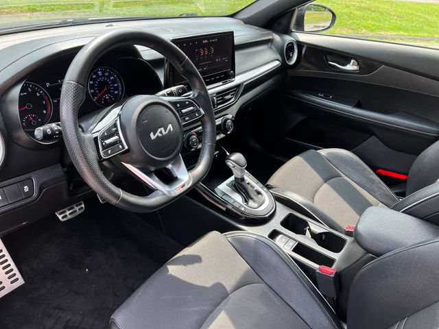 Used 2022 Kia Forte GT-Line w/ GT-Line Premium Package FWD image 18