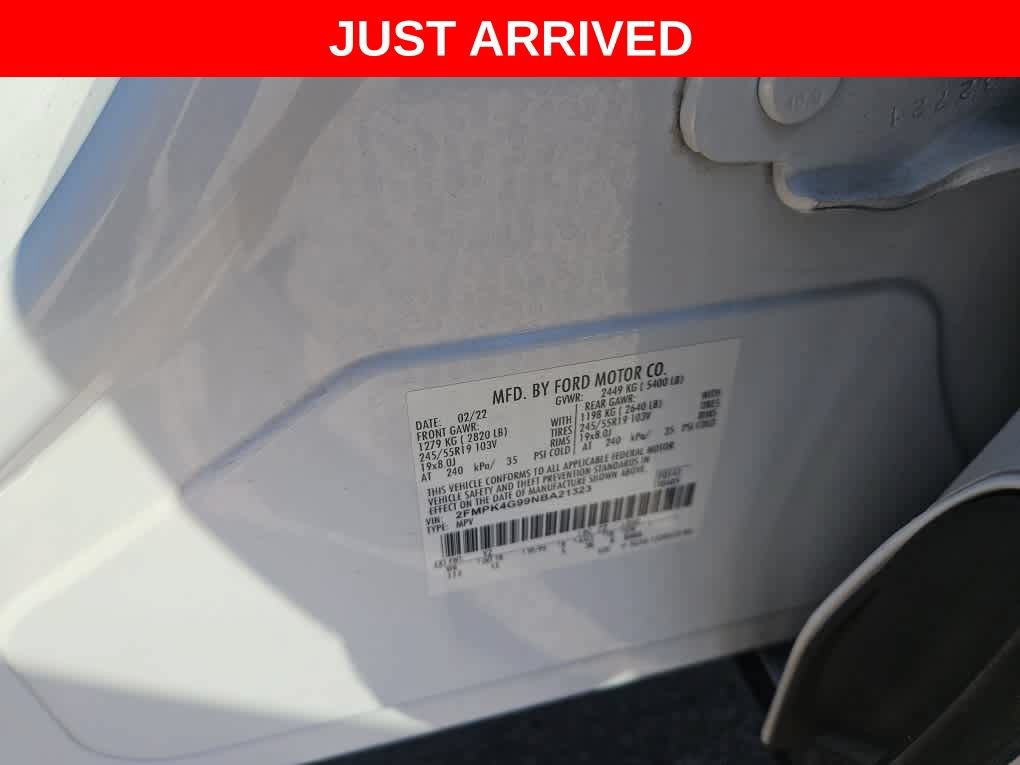 Certified 2022 Ford Edge SE w/ Black Appearance Package AWD/4WD image 14