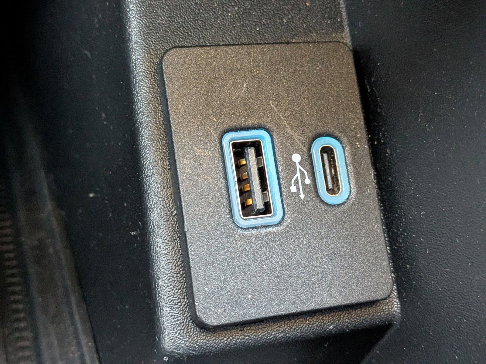 Certified 2024 Ford Edge SEL w/ Convenience Package image 26