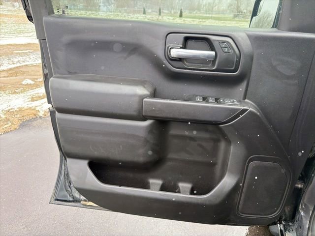 Used 2019 Chevrolet Silverado 1500 Custom Trail Boss w/ Custom Convenience Package image 15