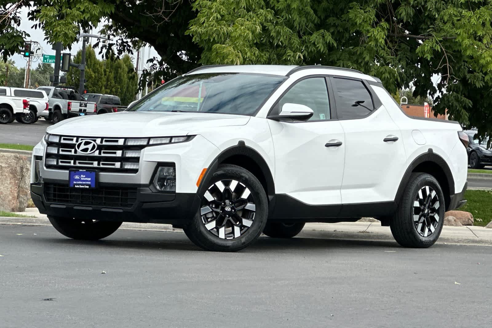 Used 2025 Hyundai Santa Cruz SEL AWD/4WD image 1