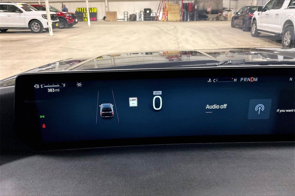 Certified 2025 Ford Expedition Max Active image 19