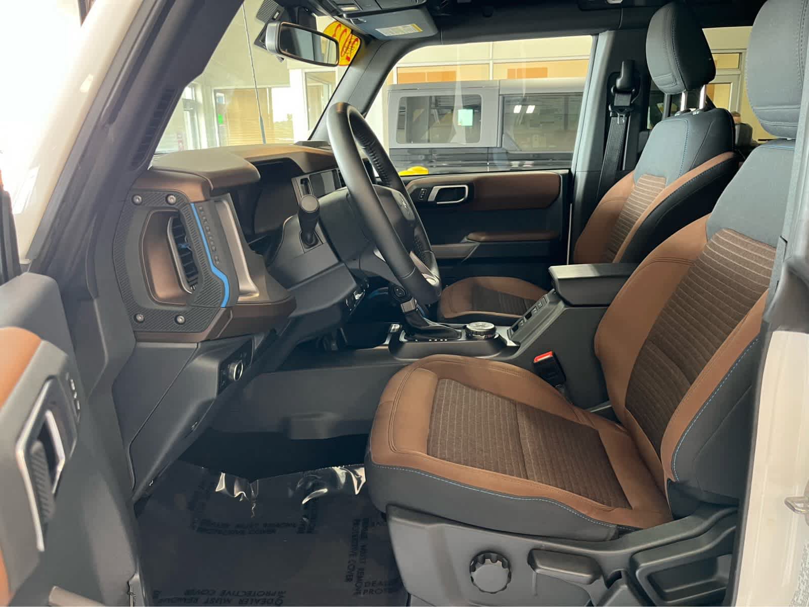Certified 2023 Ford Bronco Outer Banks w/ Sasquatch Package AWD/4WD image 16