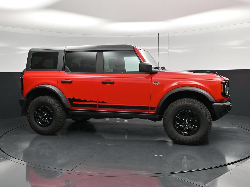 Certified 2022 Ford Bronco Wildtrak AWD/4WD image 4