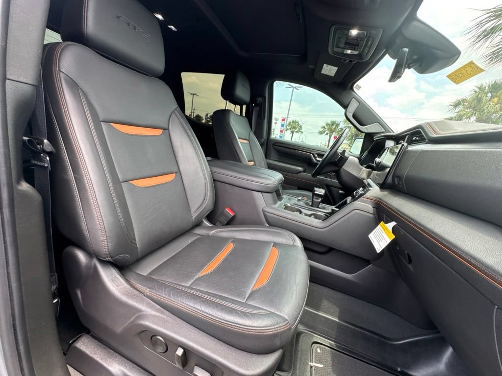 Used 2024 GMC Sierra 1500 AT4 w/ Technology Package AWD/4WD image 26