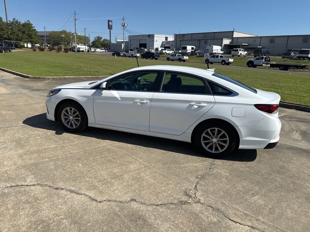 Used 2019 Hyundai Sonata SE image 5