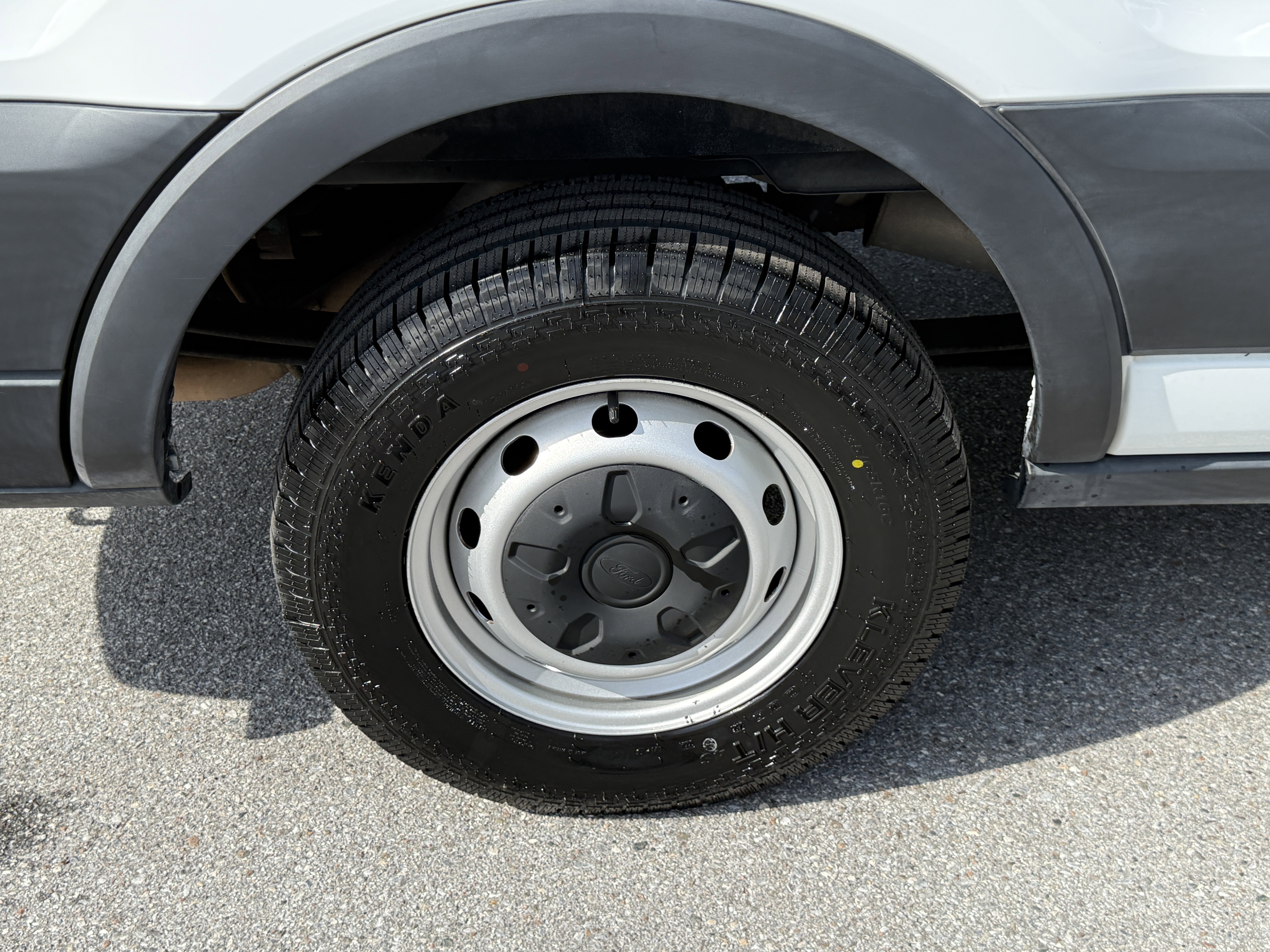 Certified 2020 Ford Transit 250 image 31