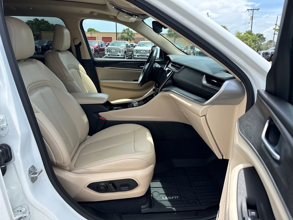 Used 2021 Jeep Grand Cherokee L Limited RWD image 26