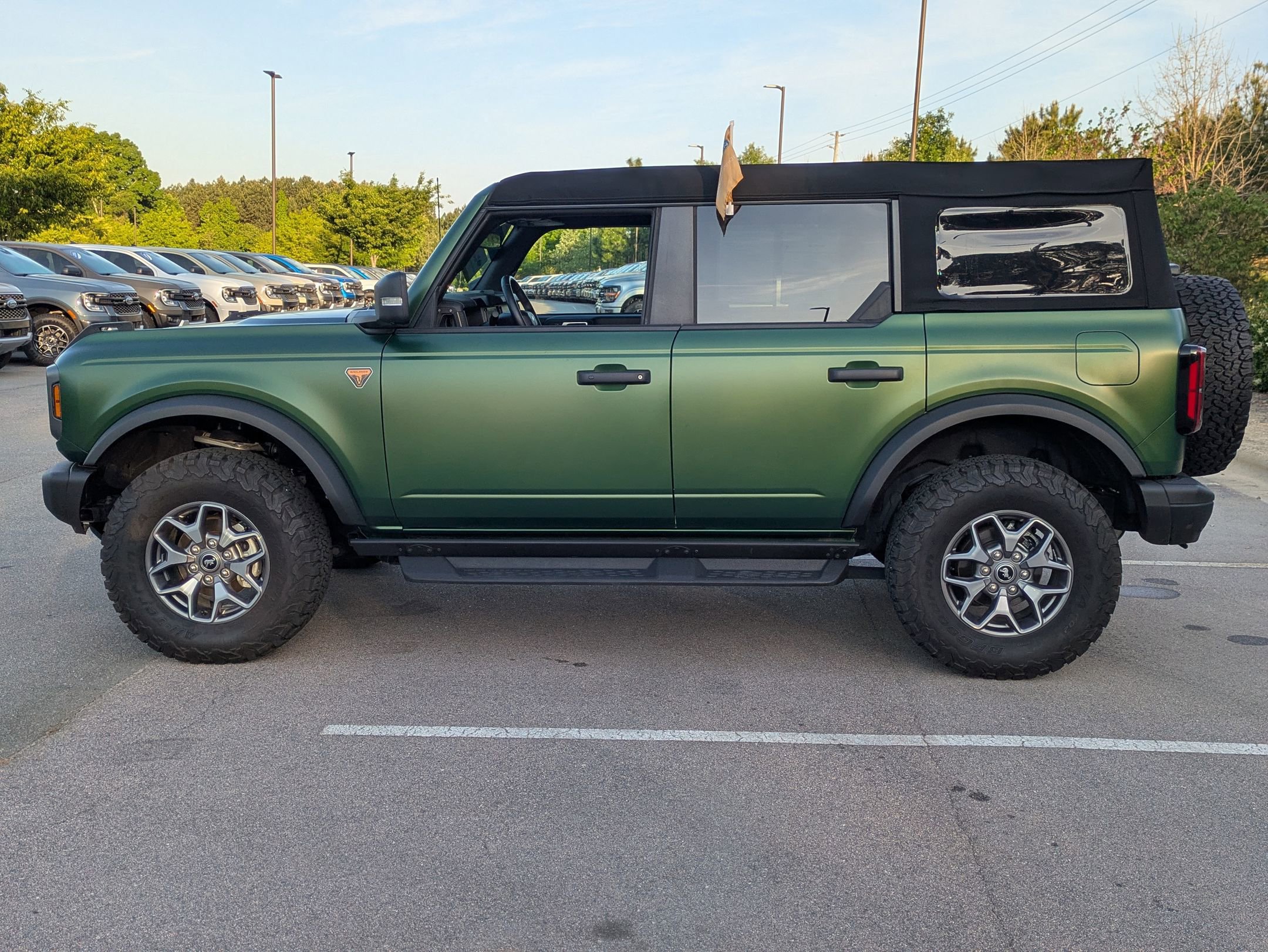 Certified 2025 Ford Bronco Badlands w/ Matte Film Protection Package AWD/4WD image 7