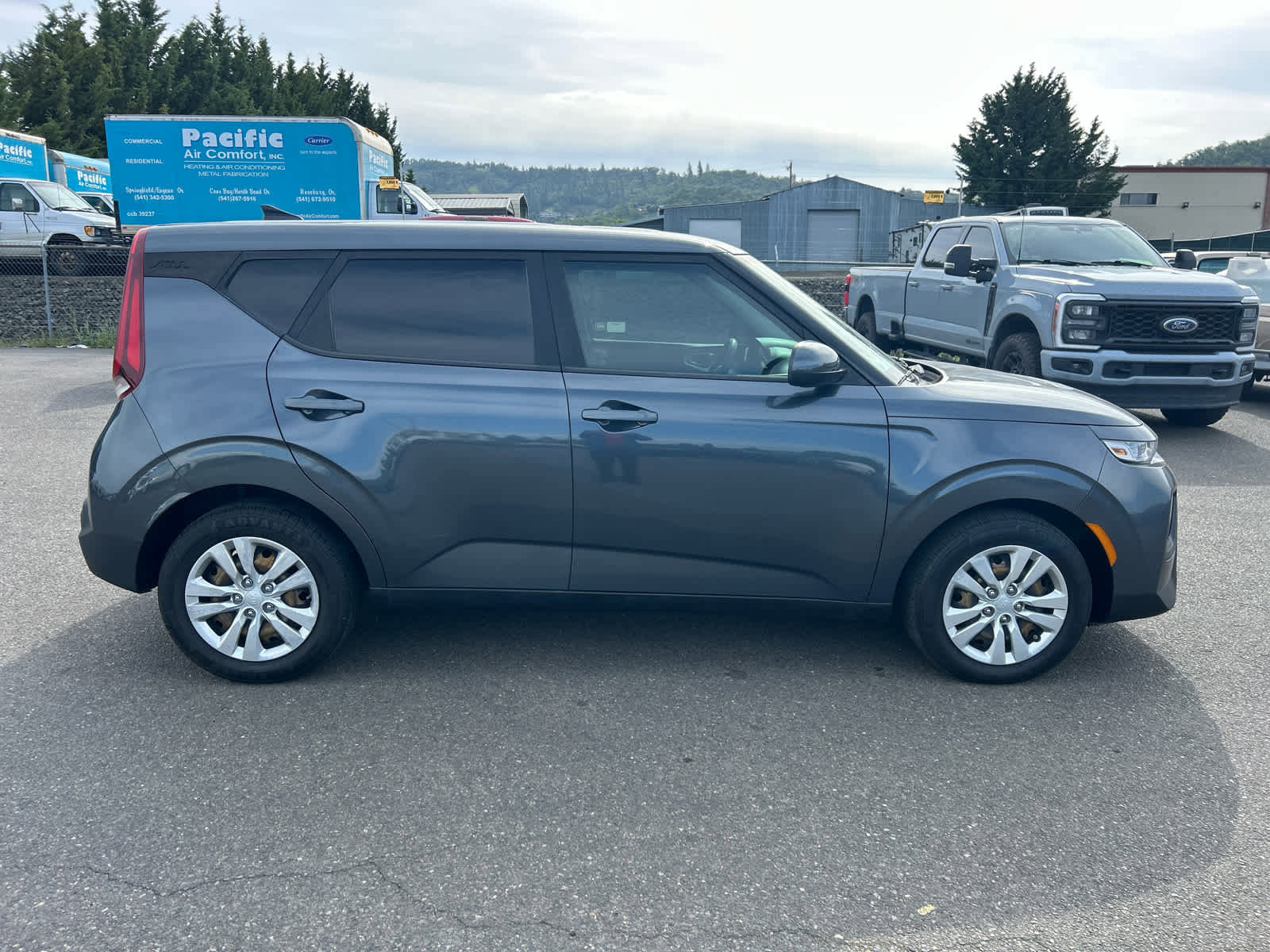 Used 2020 Kia Soul LX FWD image 6
