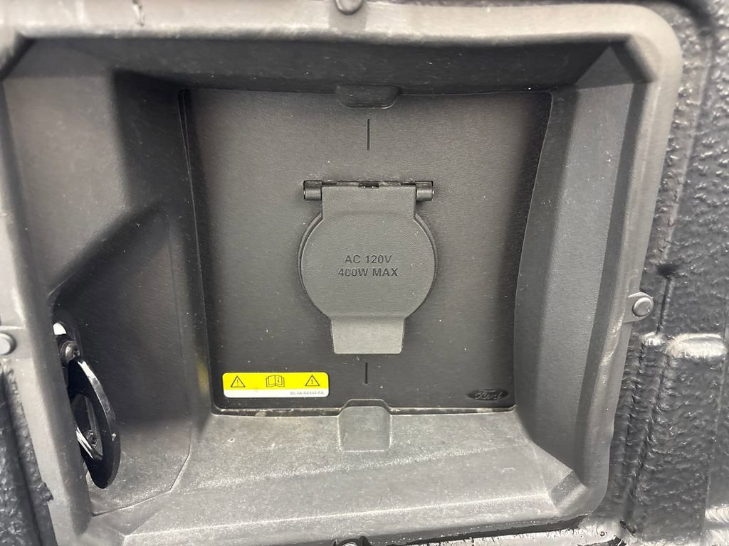 Certified 2023 Ford F150 Lariat w/ Equipment Group 502A High image 30