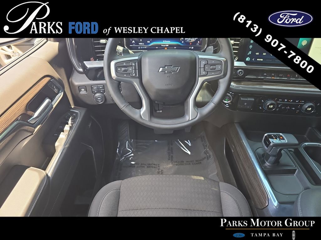 Used 2024 Chevrolet Silverado 1500 RST AWD/4WD image 11