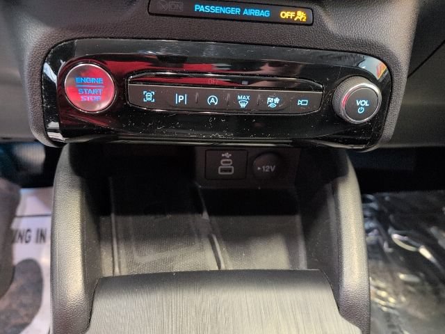 Certified 2024 Ford Escape Platinum AWD/4WD image 24