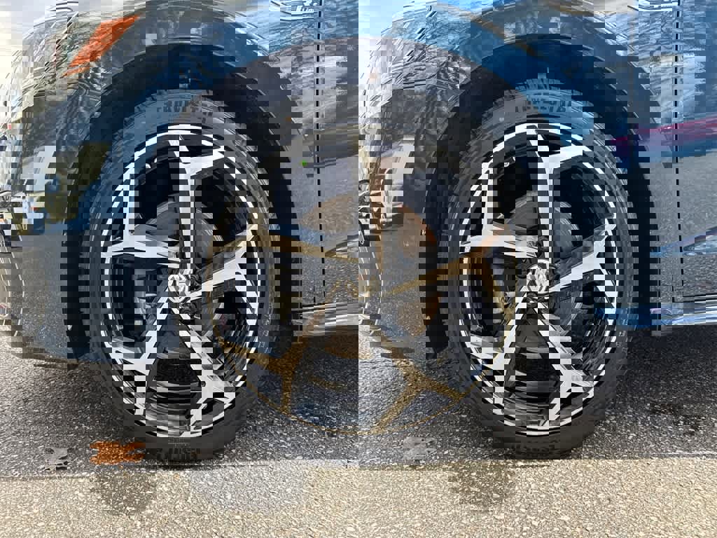 Used 2020 Volkswagen Passat 2.0T R-Line image 9