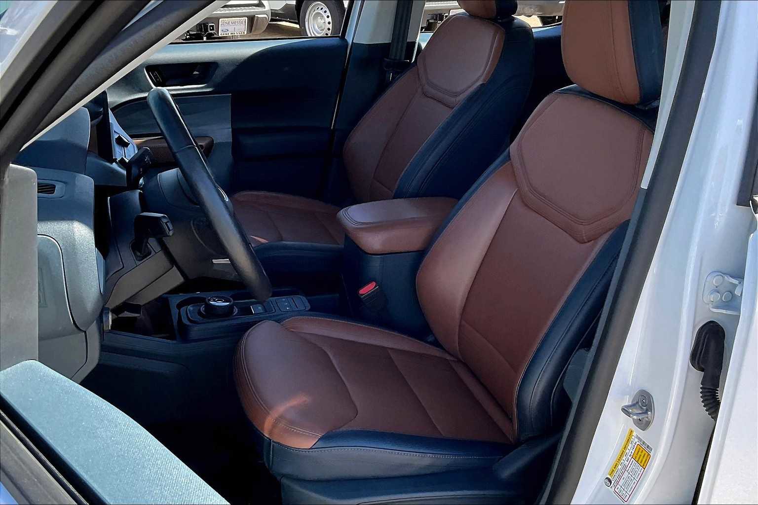 Certified 2022 Ford Maverick Lariat w/ Lariat Luxury Package FWD image 8