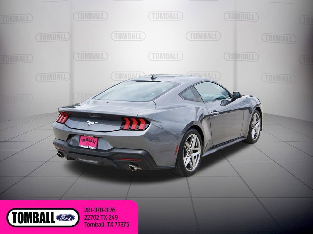 Certified 2024 Ford Mustang Coupe RWD image 7