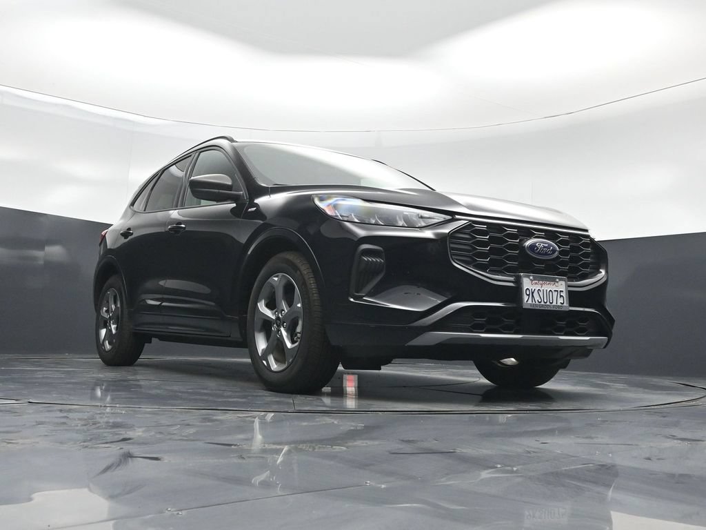 Certified 2023 Ford Escape ST-Line w/ Equipment Group 301A FWD image 47