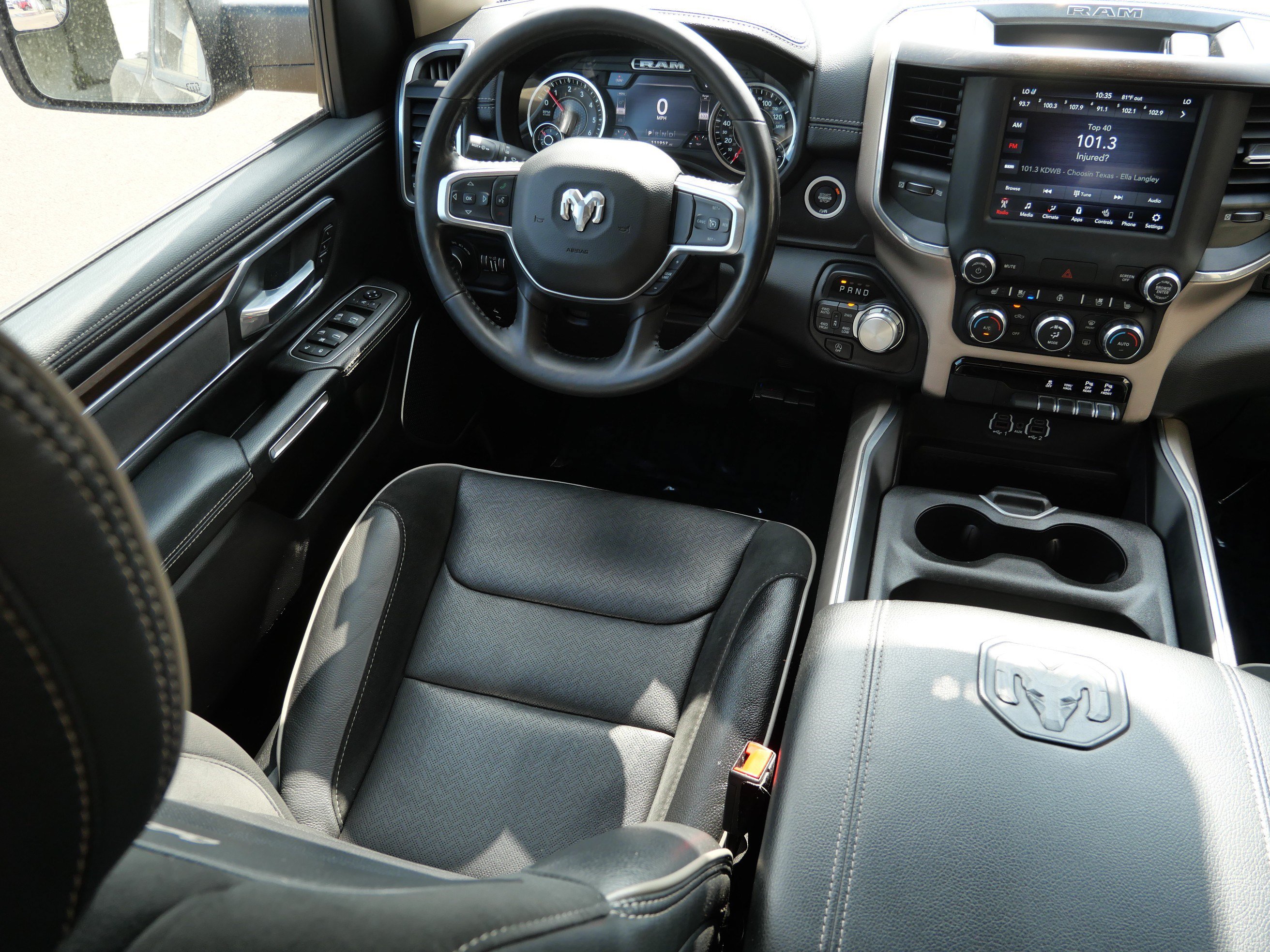 Used 2021 RAM 1500 Laramie AWD/4WD image 9