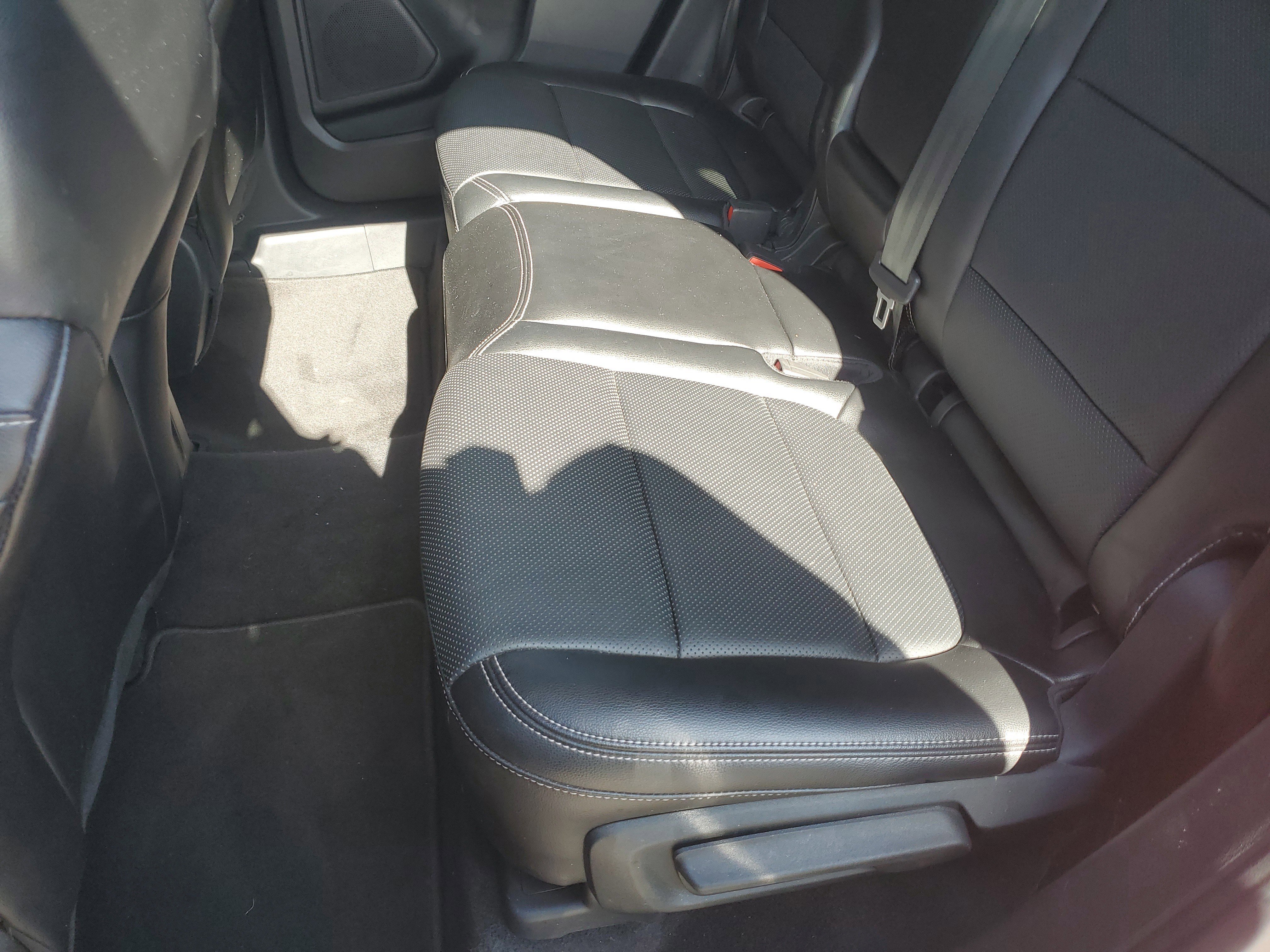 Certified 2020 Ford Escape Titanium image 7