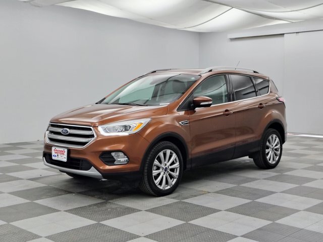 Certified 2017 Ford Escape Titanium FWD image 7