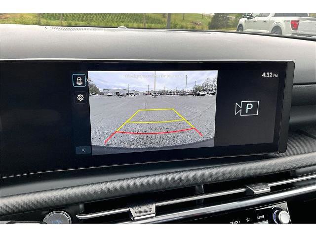Used 2025 Hyundai Santa Cruz SEL FWD image 14