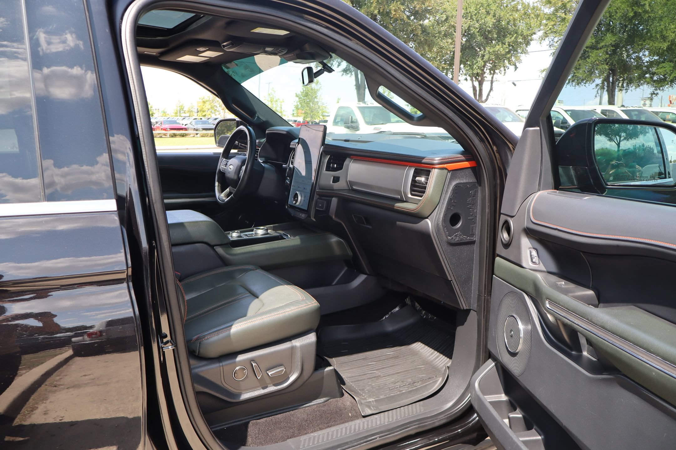 Certified 2022 Ford Expedition Timberline AWD/4WD image 30