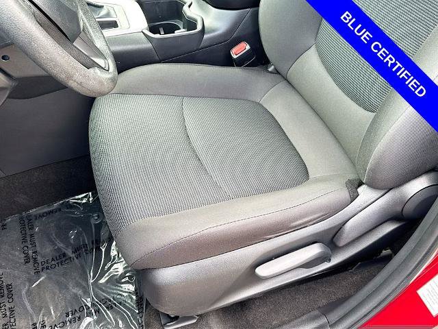 Used 2023 Toyota RAV4 LE AWD/4WD image 17