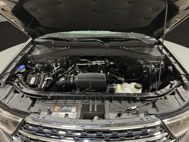 Certified 2021 Ford Explorer XLT w/ Equipment Group 202A AWD/4WD image 27