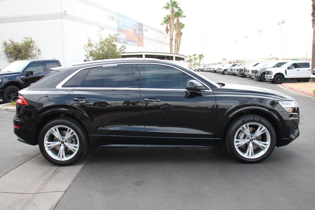 Used 2022 Audi Q8 Premium Plus AWD/4WD image 10