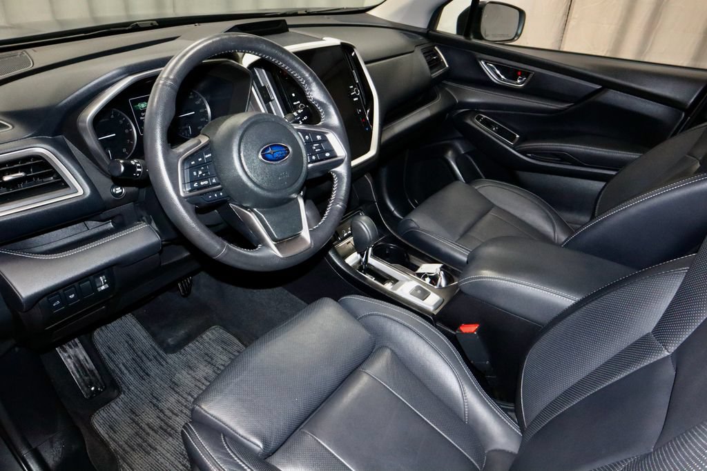 Used 2023 Subaru Ascent Limited AWD/4WD image 25