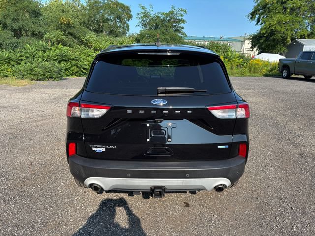 Certified 2020 Ford Escape Titanium AWD/4WD image 14