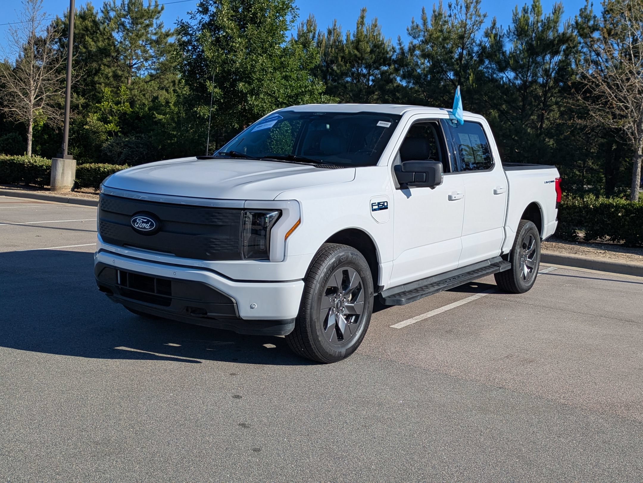 Certified 2025 Ford F150 Lightning Flash AWD/4WD image 8