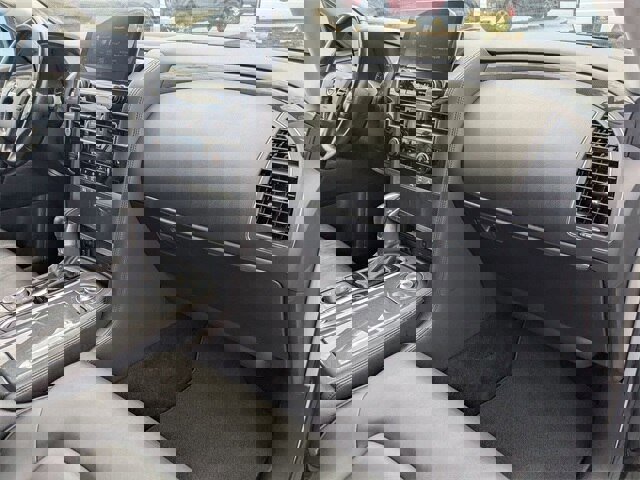 Used 2022 Nissan Armada SV w/ SV Appearance Package image 28