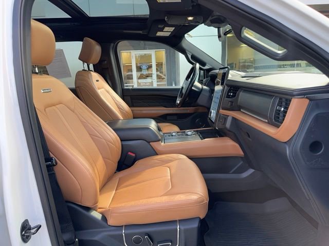 Certified 2022 Ford Expedition Platinum AWD/4WD image 46