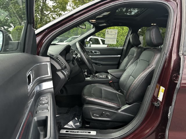Certified 2018 Ford Explorer Sport w/ Ford Safe & Smart Package AWD/4WD image 19