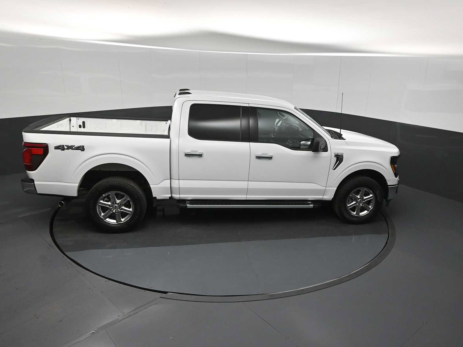 Certified 2025 Ford F150 XLT w/ Equipment Group 301A Standard AWD/4WD image 31