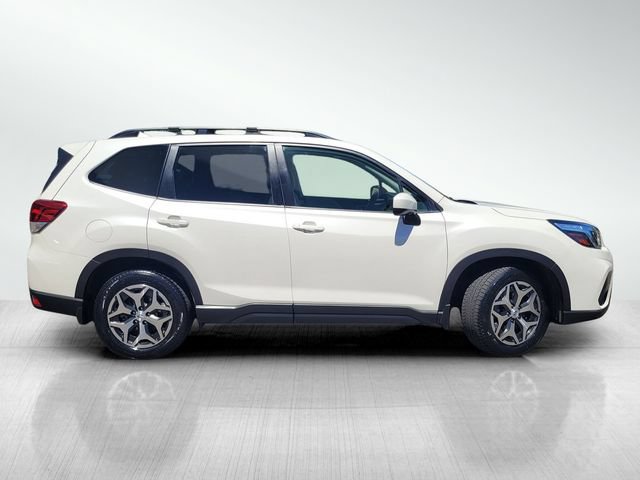 Used 2020 Subaru Forester Premium AWD/4WD image 3