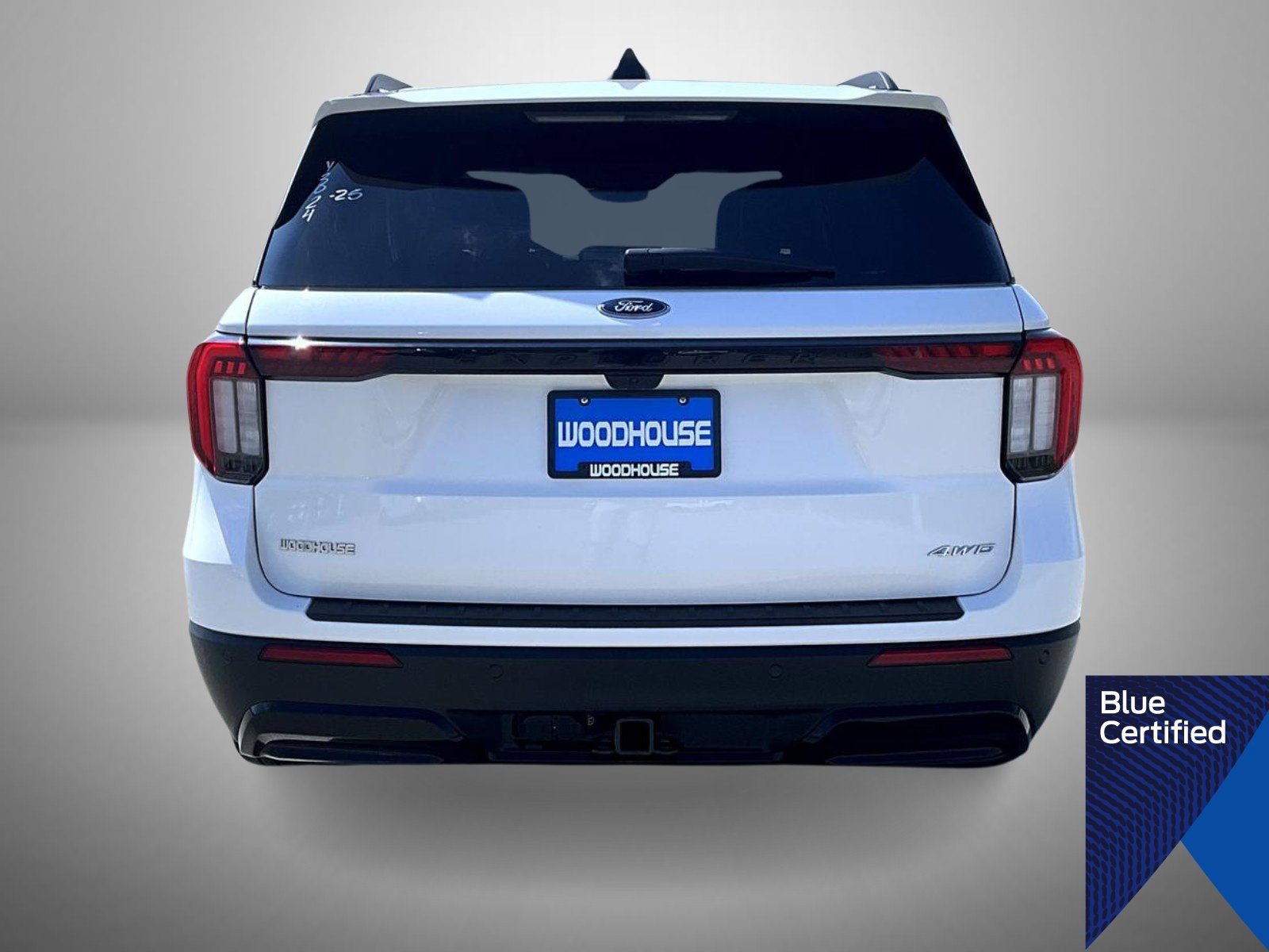 Certified 2025 Ford Explorer ST-Line w/ ST-Line Street Pack AWD/4WD image 6