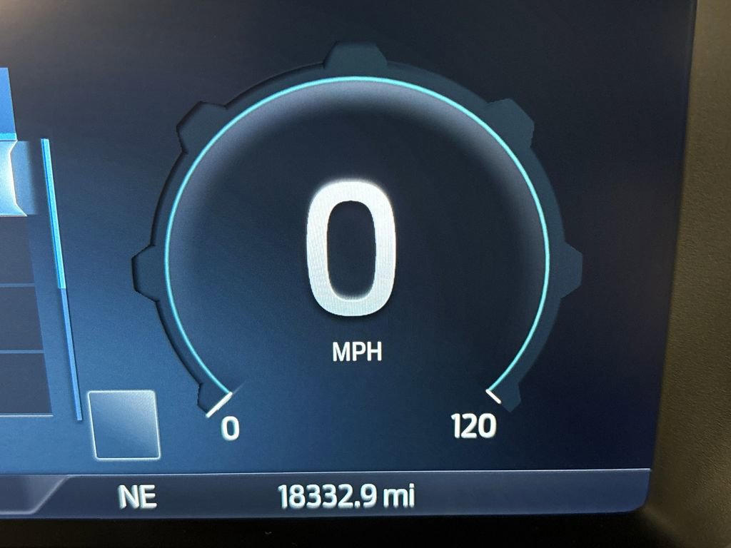 Certified 2023 Ford F150 Lightning Platinum image 20