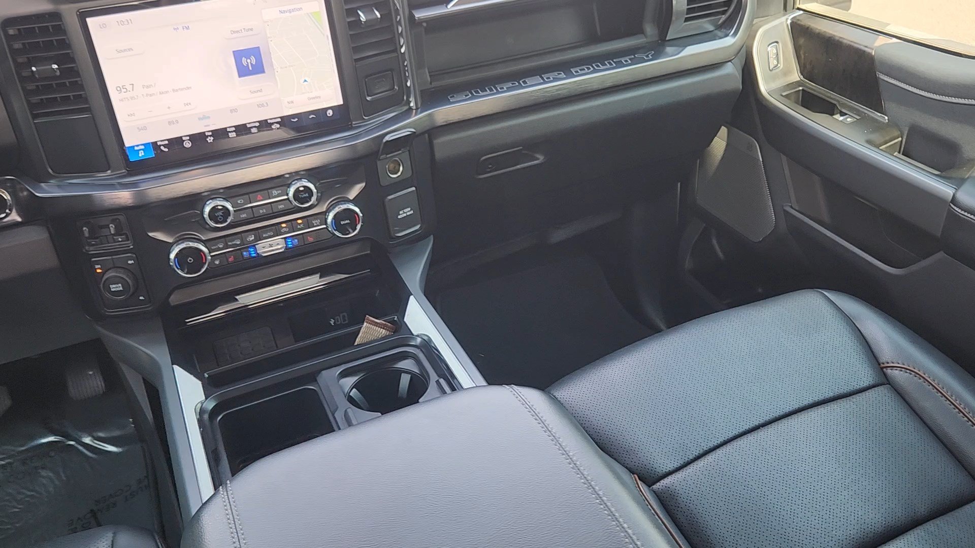 Certified 2025 Ford F250 Lariat AWD/4WD image 21