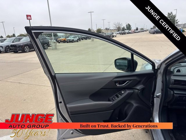 Used 2024 Subaru Crosstrek 2.5i Limited w/ Crosstrek Mirror Package AWD/4WD image 20